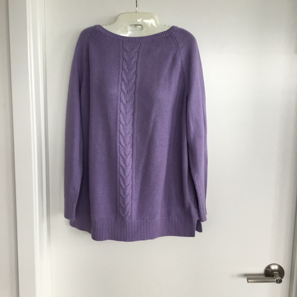 Lauren Scott Purple Long Sleeved Sweater  Size  Medium. $40